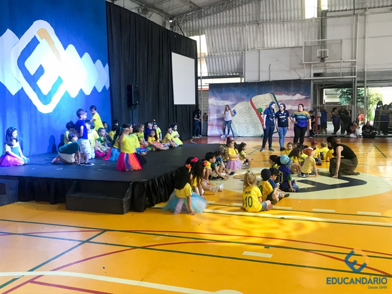 BONENKAI TARDE (Dia 2) Apresentação de Ritmos - Educandár...