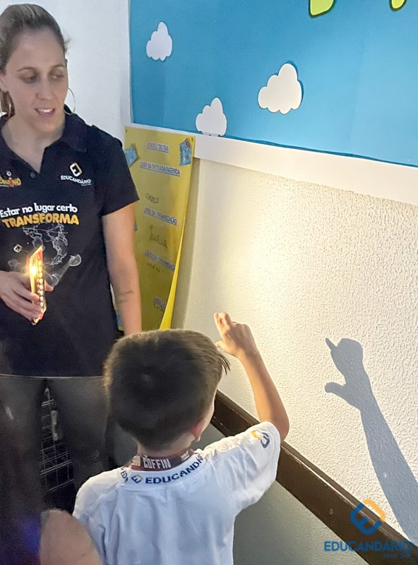 A Sombra  -  2º C -  Educandário (2023) (18 de 43)