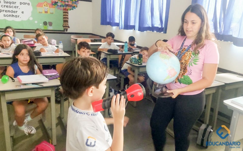 Movimentação da Terra - 4º ano - Educandário (2023)