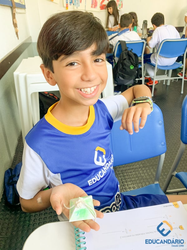 Sólidos Geométricos em 3D - 5⁰ ano  -  Educandário (202...