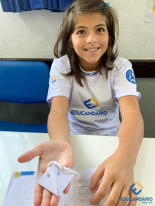 Sólidos Geométricos em 3D - 5⁰ ano  -  Educandário (202...