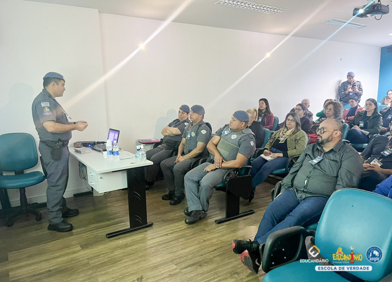 Encontro de Diretores e Policia Militar - Educandário (2023...