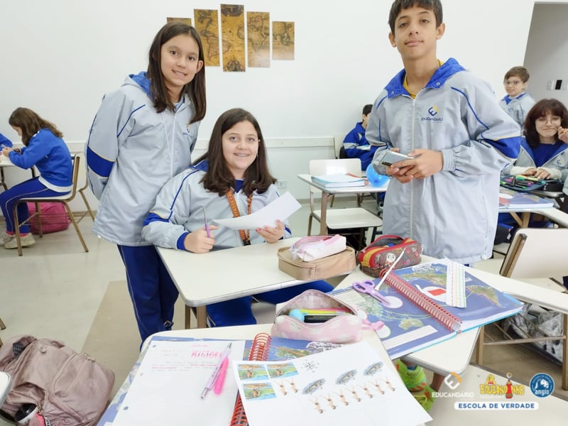 Hipóteses do Povoamento da América (6º ano) - Educandári...