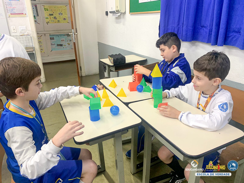 Sólidos Geométricos (3º ano) - Educandário (2023)-13