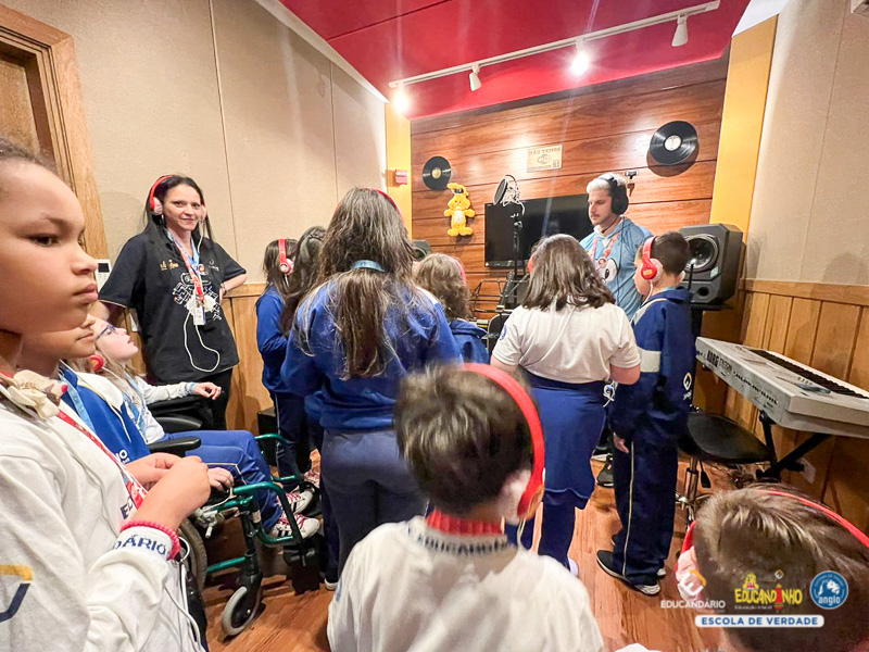 Visita ao Estúdio - MAURÍCIO DE SOUSA  (3º ano ) - Educan...