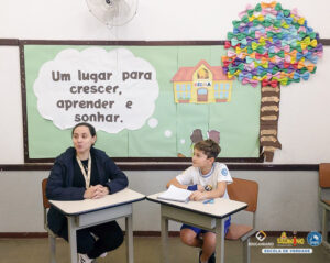 Entrevistando Personalidades - 4º ano - Educandário (2023)...