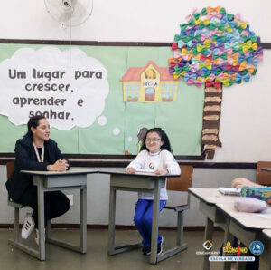 Entrevistando Personalidades - 4º ano - Educandário (2023)...