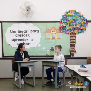 Entrevistando Personalidades - 4º ano - Educandário (2023)...