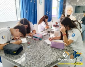Circuíto Elétrico (7º ano) - Educandário (2024)-12