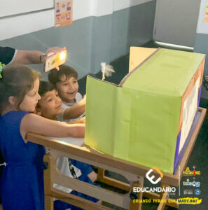 Teatro de Sombra (2º B) - Educandário (2024)-1