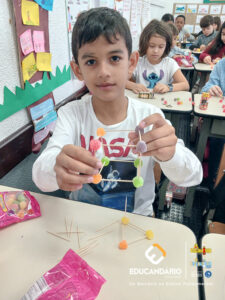 Sólidos Geométricos - 3º ano-14