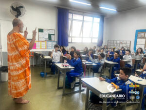 Contação de histórias - 4º ano-17