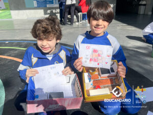 maquete e planta baixa - 2º ano C-12