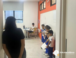 Homenagem às Mulheres (2º ano C) – Educandinho (2026)-11